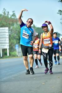 BIB: 47442, 40137
                            <button type="button" onclick="openModal(10116136)" class="btn btn-primary btn-sm float-right btn-popup" data-toggle="modal" data-target=".modal-high-quality">
                        <i class="fas fa-shopping-cart"></i> Add to Cart
                    </button>
                                            <button type="button" onclick="isThisMe(10116136, true)" class="btn btn-success btn-sm float-right btn-popup btn-isme hidden" data-toggle="tooltip" data-placement="bottom" title="นี่คือรูปของคุณใช่ไหม คลิกที่นี่เพื่อเอาเข้าอัลบั้ม">
                        <i class="fas fa-plus"></i> Add to album
                    </button>
                    <button type="button" onclick="isThisMe(10116136, false)" class="btn btn-warning btn-sm float-right btn-popup btn-isnotme hidden">
                        <i class="fas fa-ban"></i> Remove from album
                    </button>